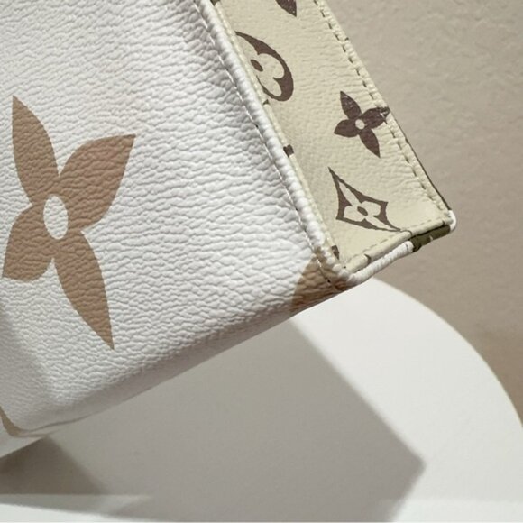 Authentic Louis Vuitton Toiletry Pouch 26 Monogram Giant Khaki Green White - Picture 10 of 16